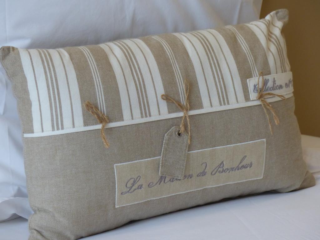 Bed and Breakfast La Cour Des Carmes Аррас Экстерьер фото